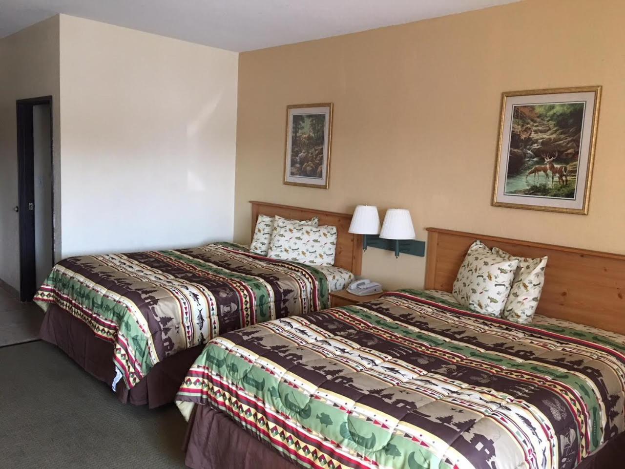 Booneslick Lodge - Neosho photo 33