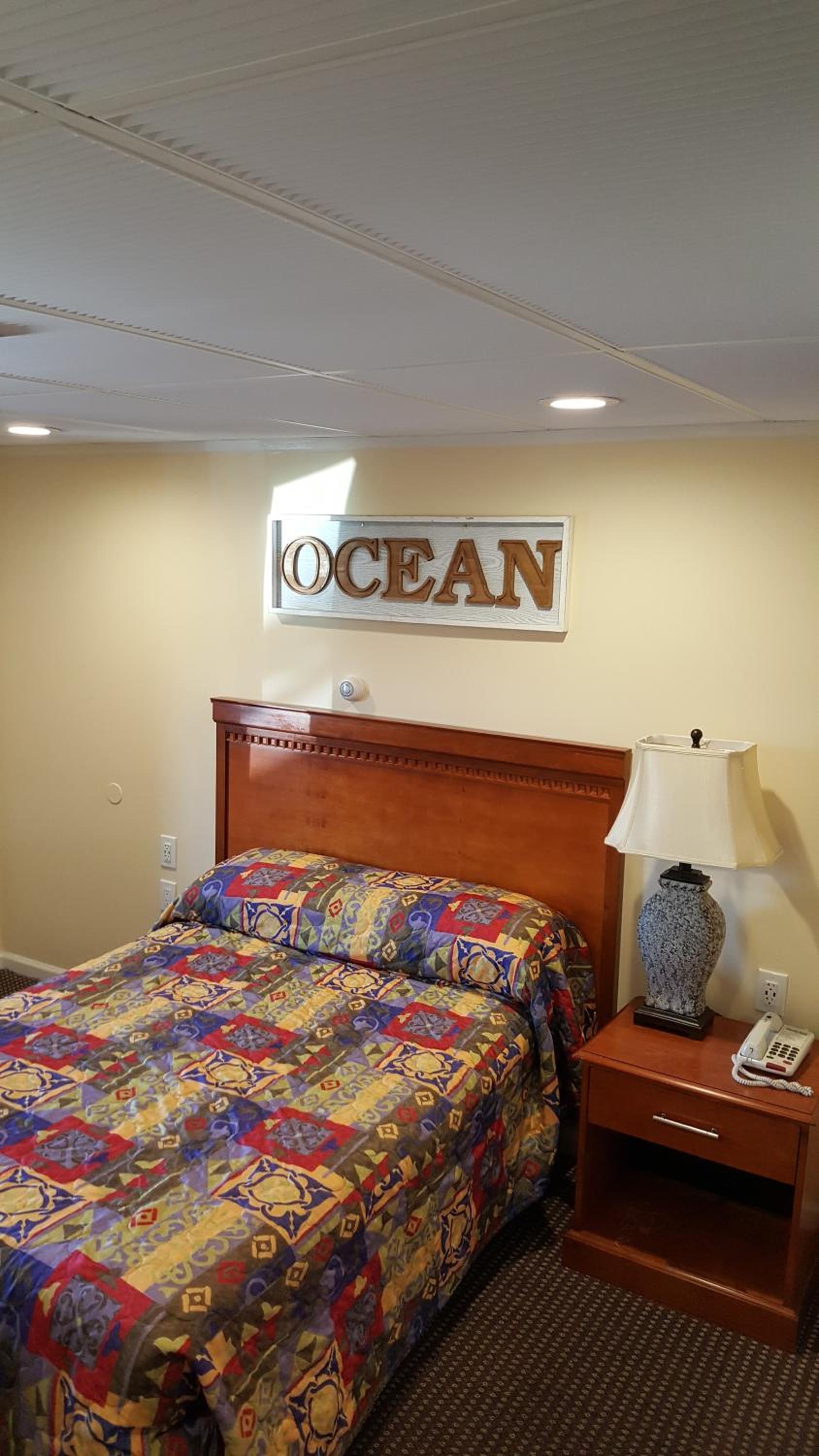 Atlantic Motel photo 15