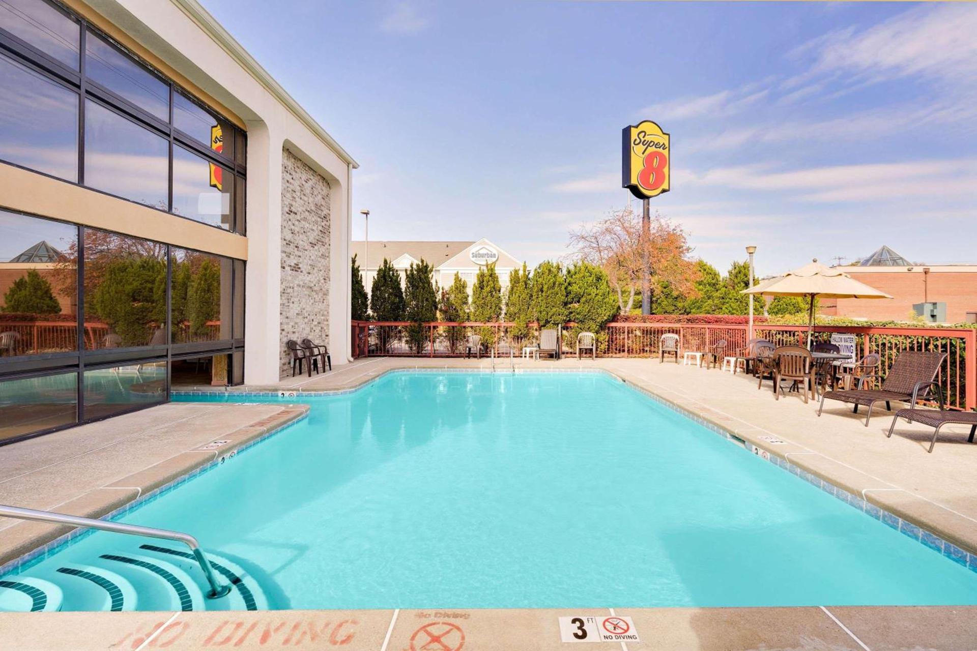Super 8 by Wyndham Hermitage Nashville photo 4