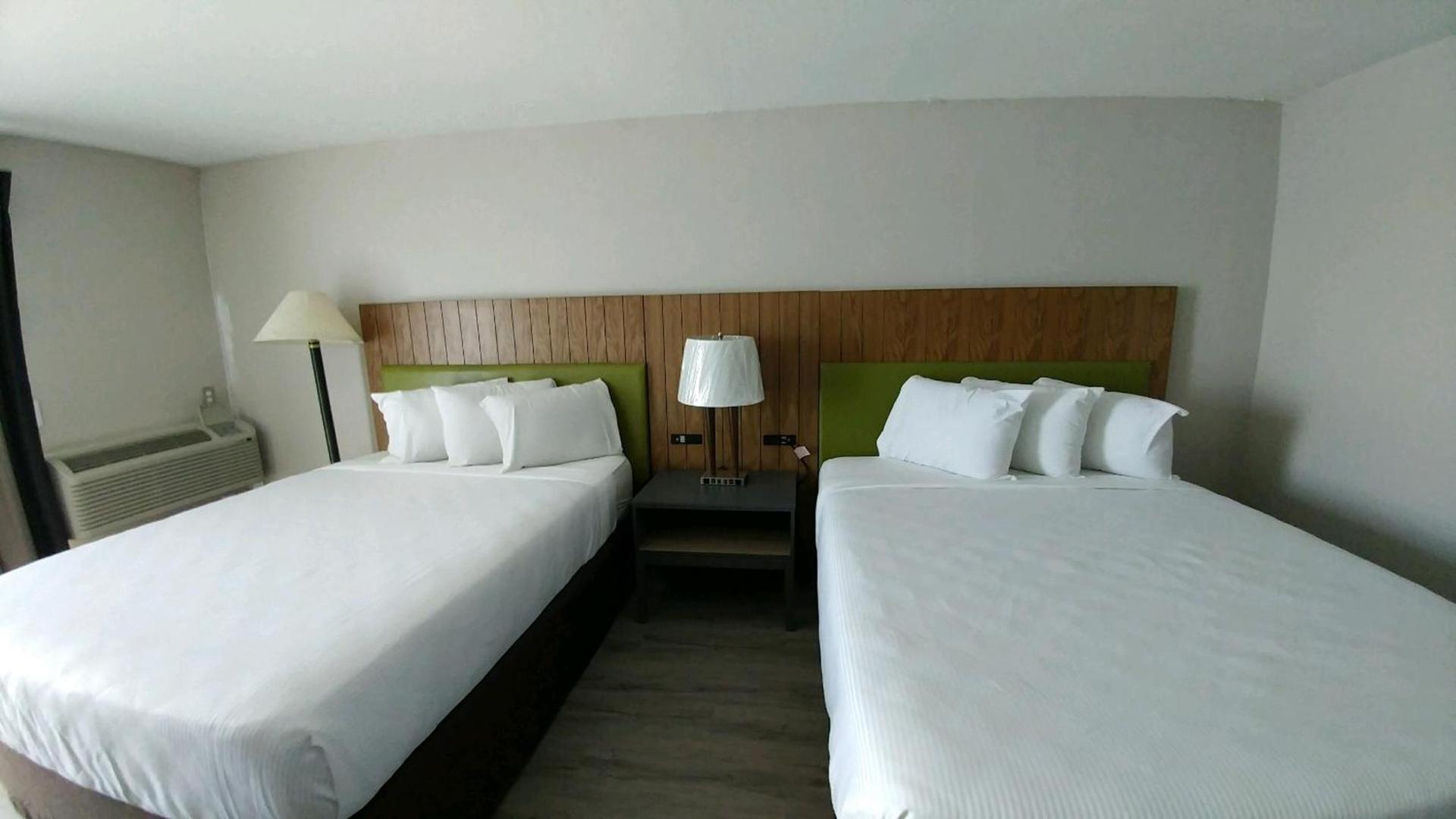 Garden City Inn photo 14