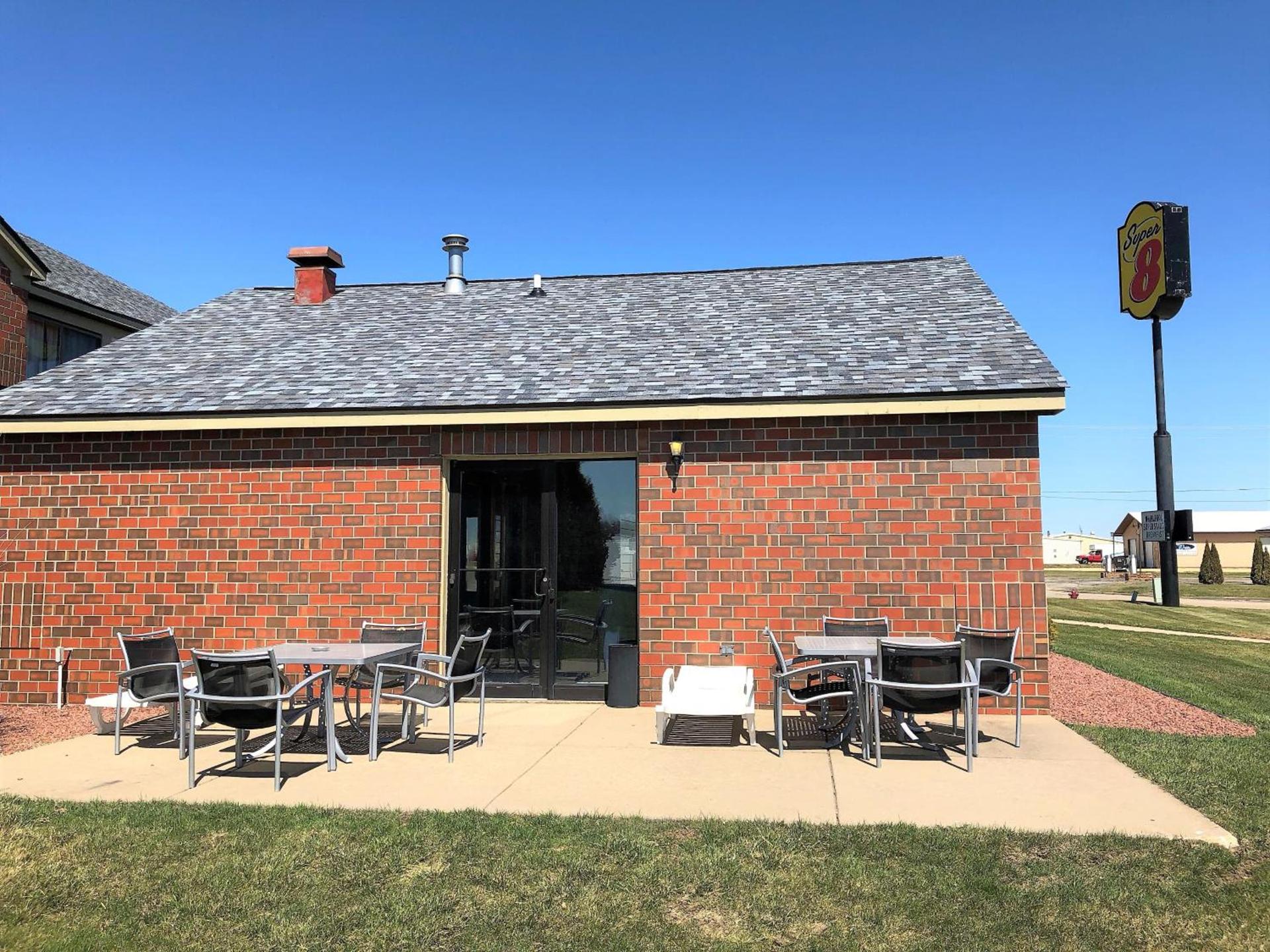 Super 8 by Wyndham Dodgeville photo 34