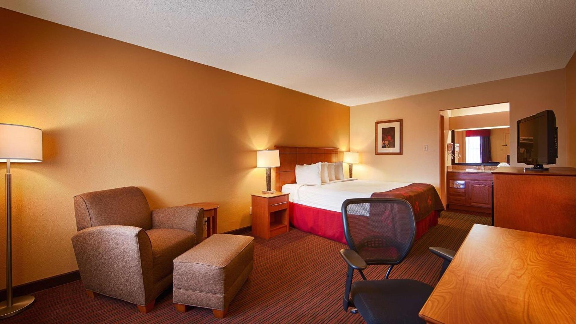 Best Western Inn Russellville photo 3