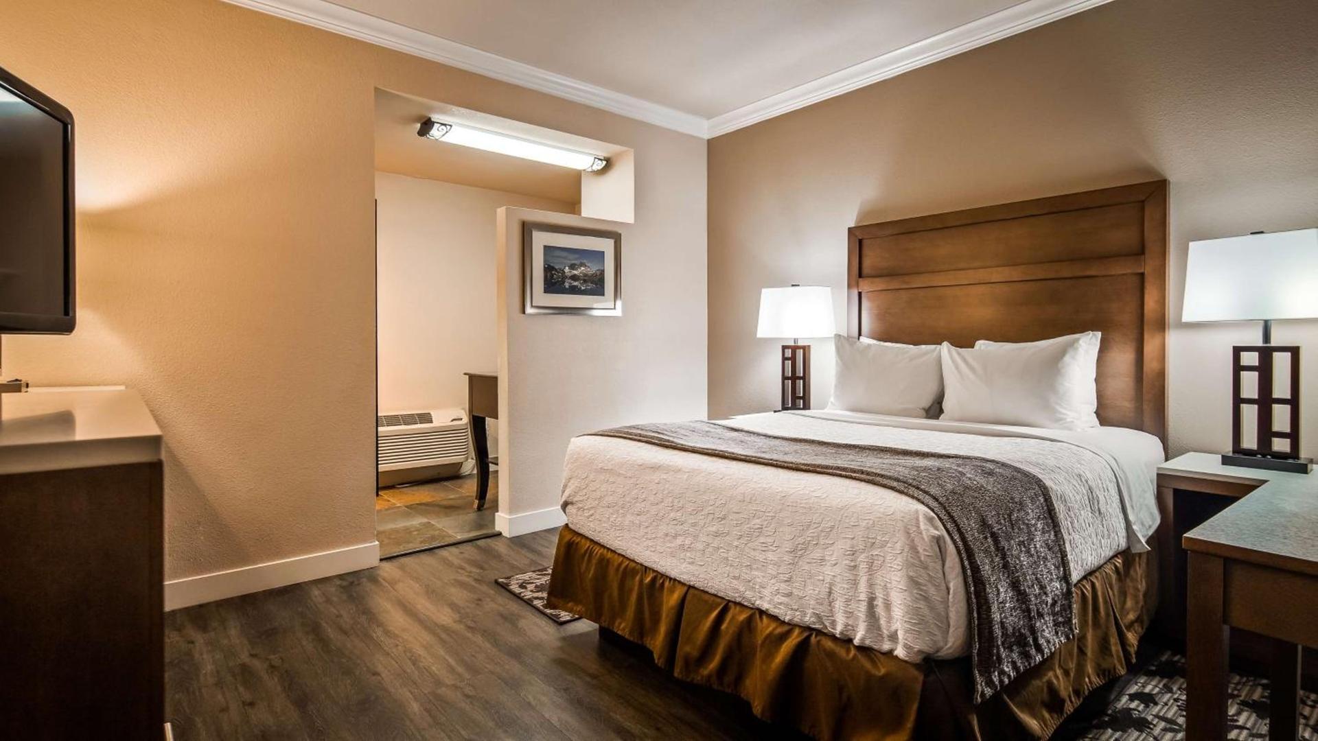 Best Western Bishop Lodge photo 21