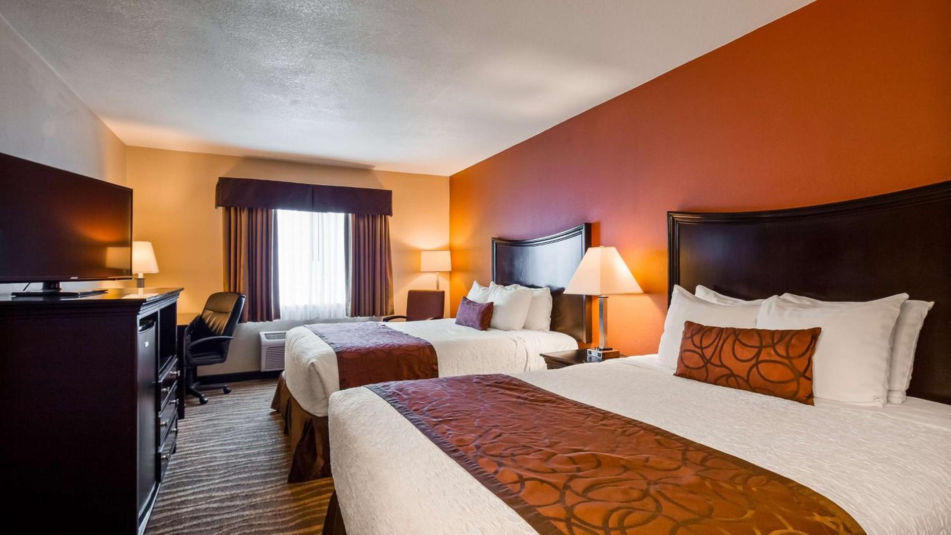 Best Western Plus Corning Inn photo 17