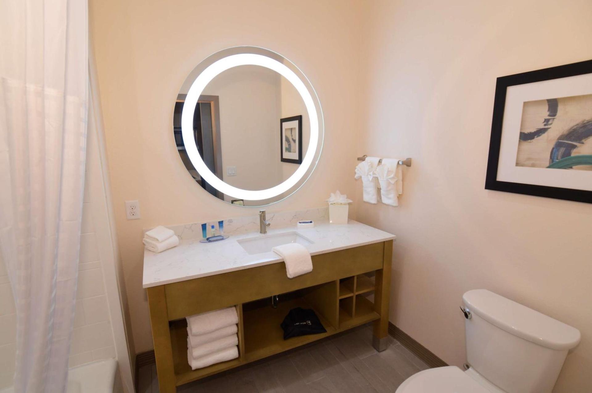 Hawthorn Extended Stay by Wyndham Corpus Christi I-37 NW photo 40