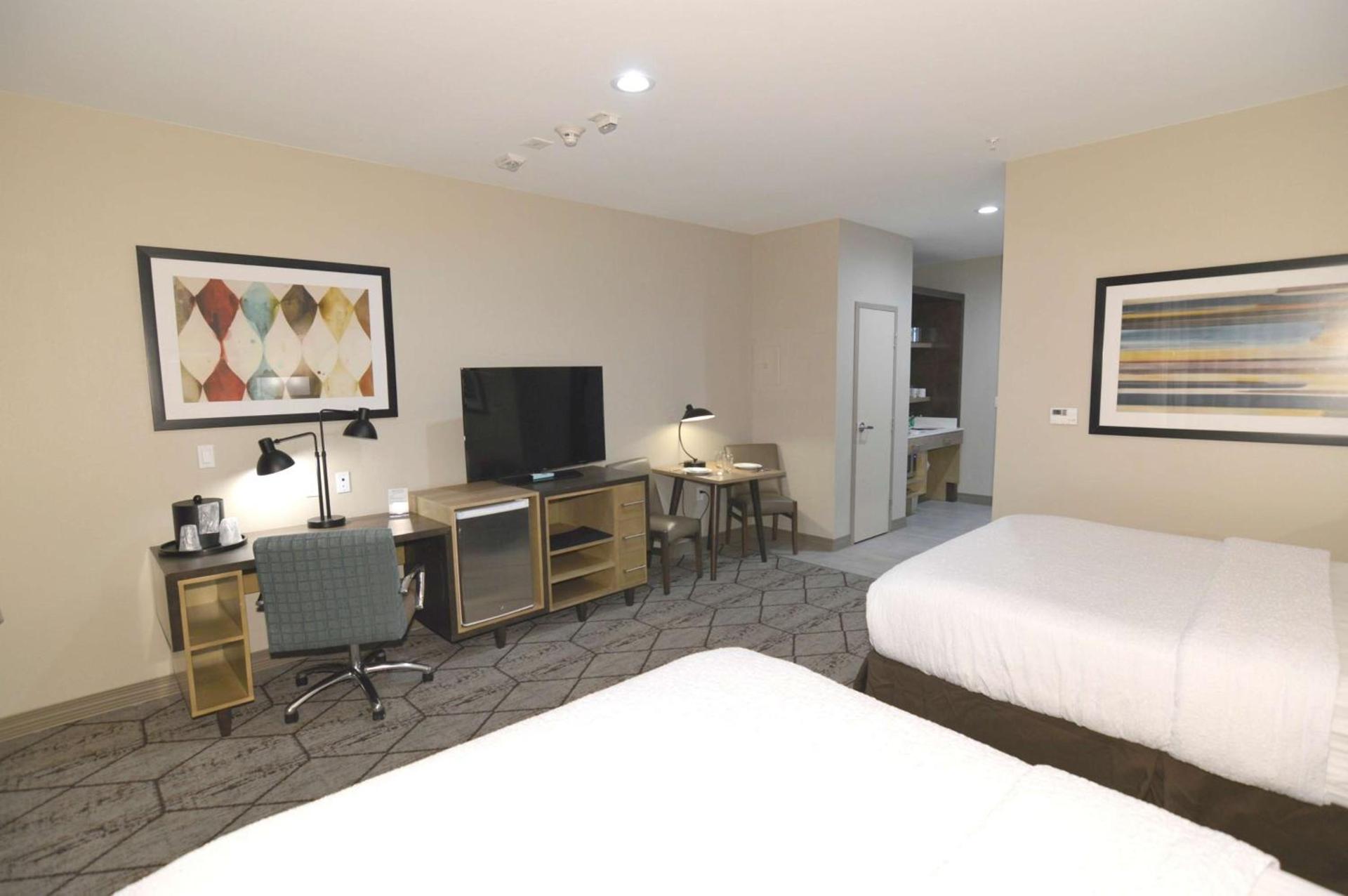 Hawthorn Extended Stay by Wyndham Corpus Christi I-37 NW photo 22