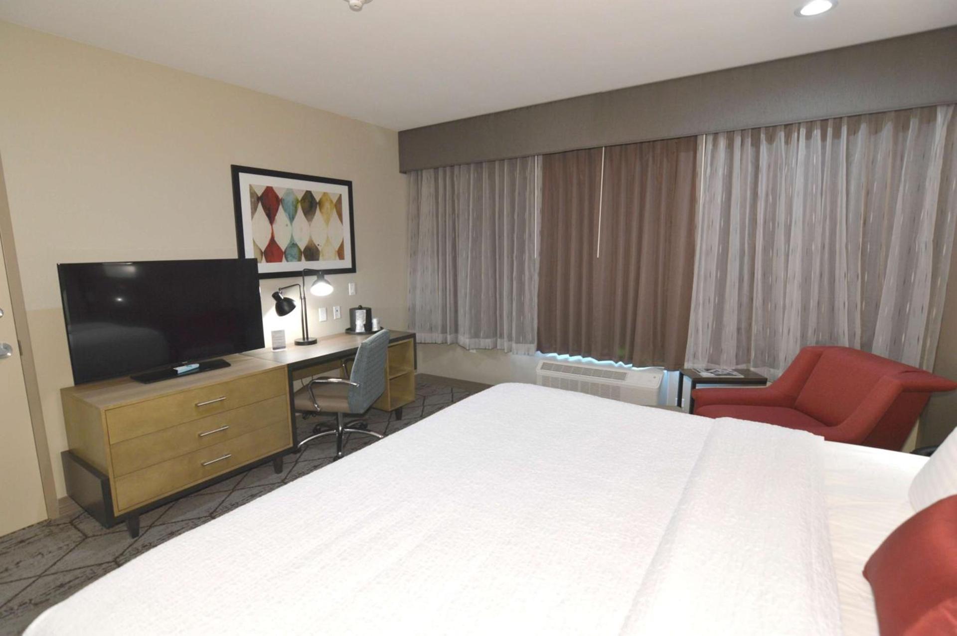 Hawthorn Extended Stay by Wyndham Corpus Christi I-37 NW photo 16