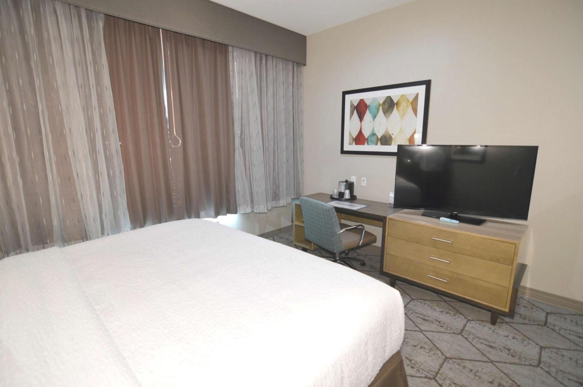 Hawthorn Extended Stay by Wyndham Corpus Christi I-37 NW photo 36