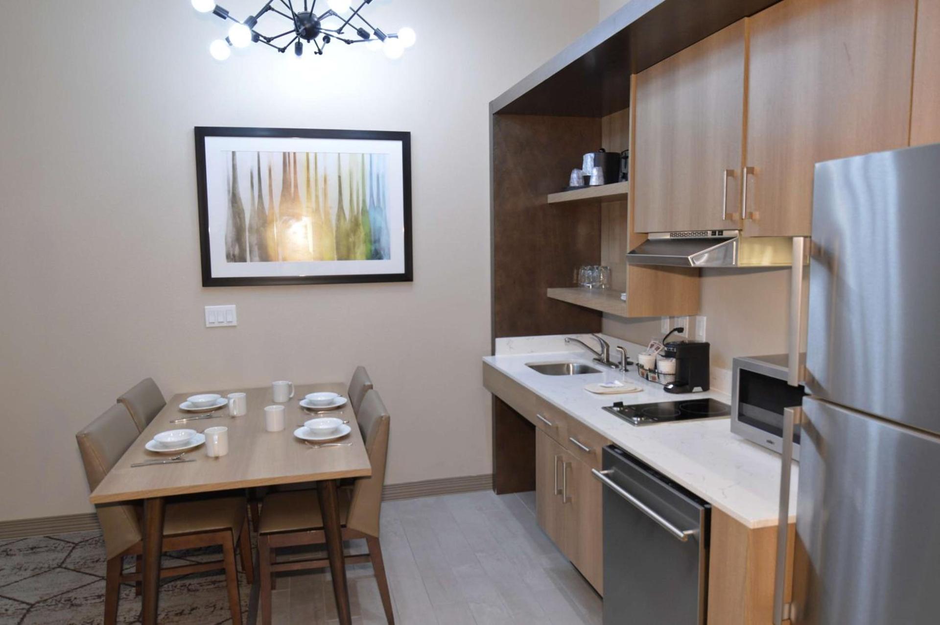 Hawthorn Extended Stay by Wyndham Corpus Christi I-37 NW photo 38