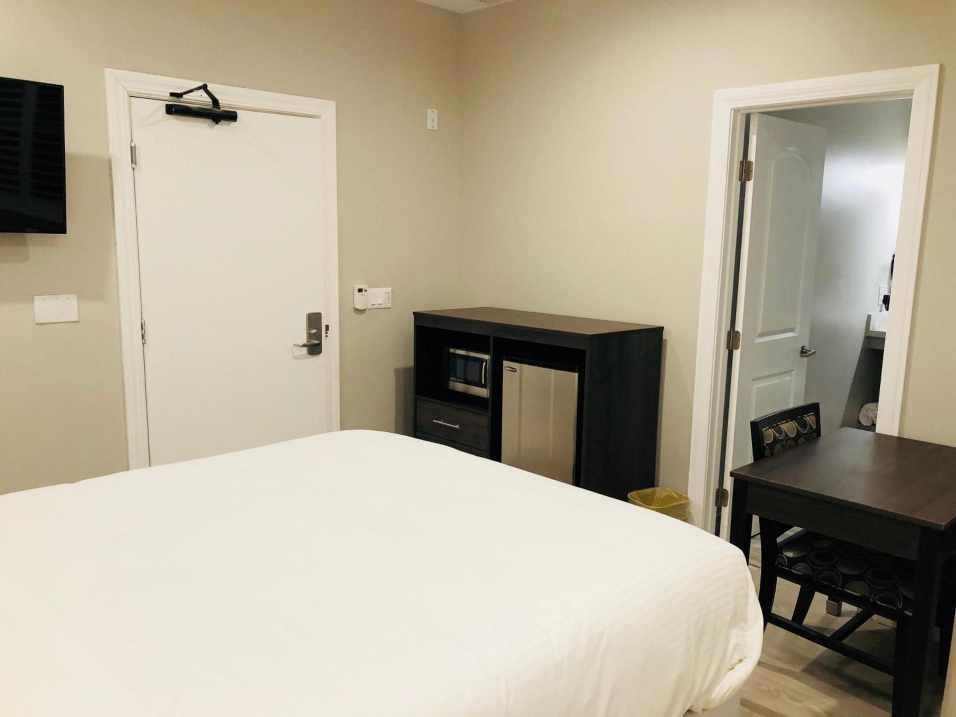 Bay Hotel photo 19