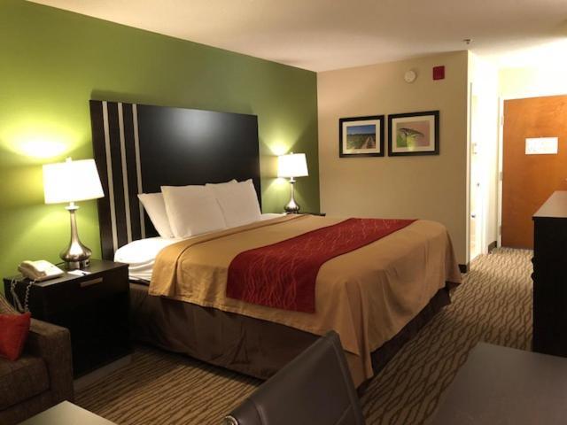 Inn at Clinton photo 36