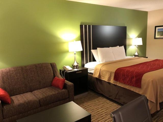 Inn at Clinton photo 26