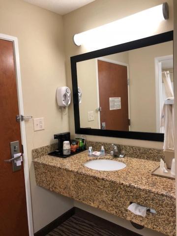 Inn at Clinton photo 18