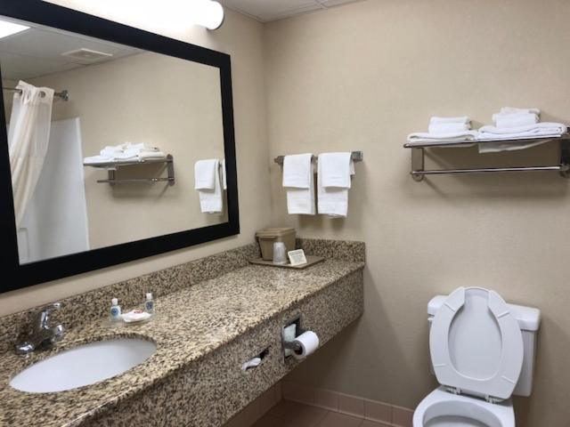 Inn at Clinton photo 14