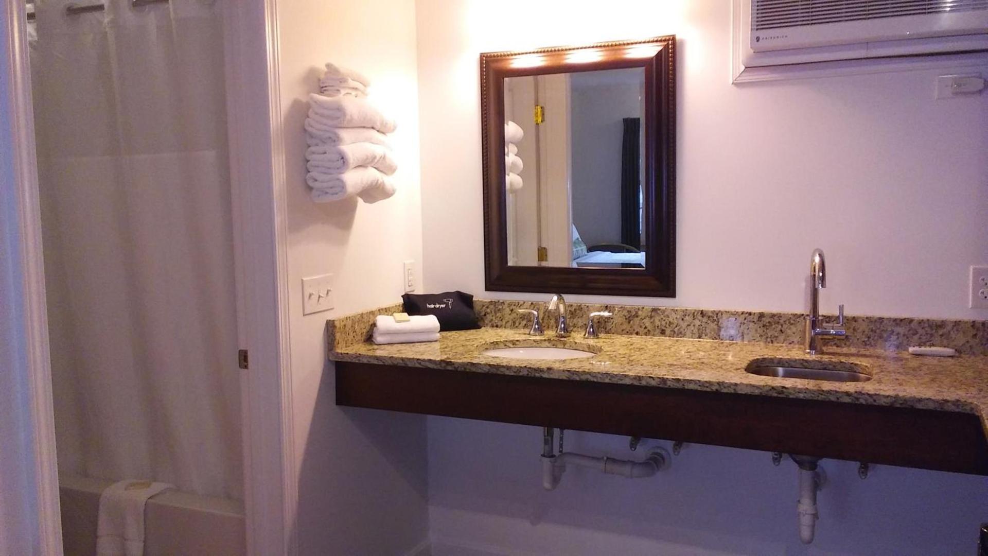 Sea Shell Motel photo 23