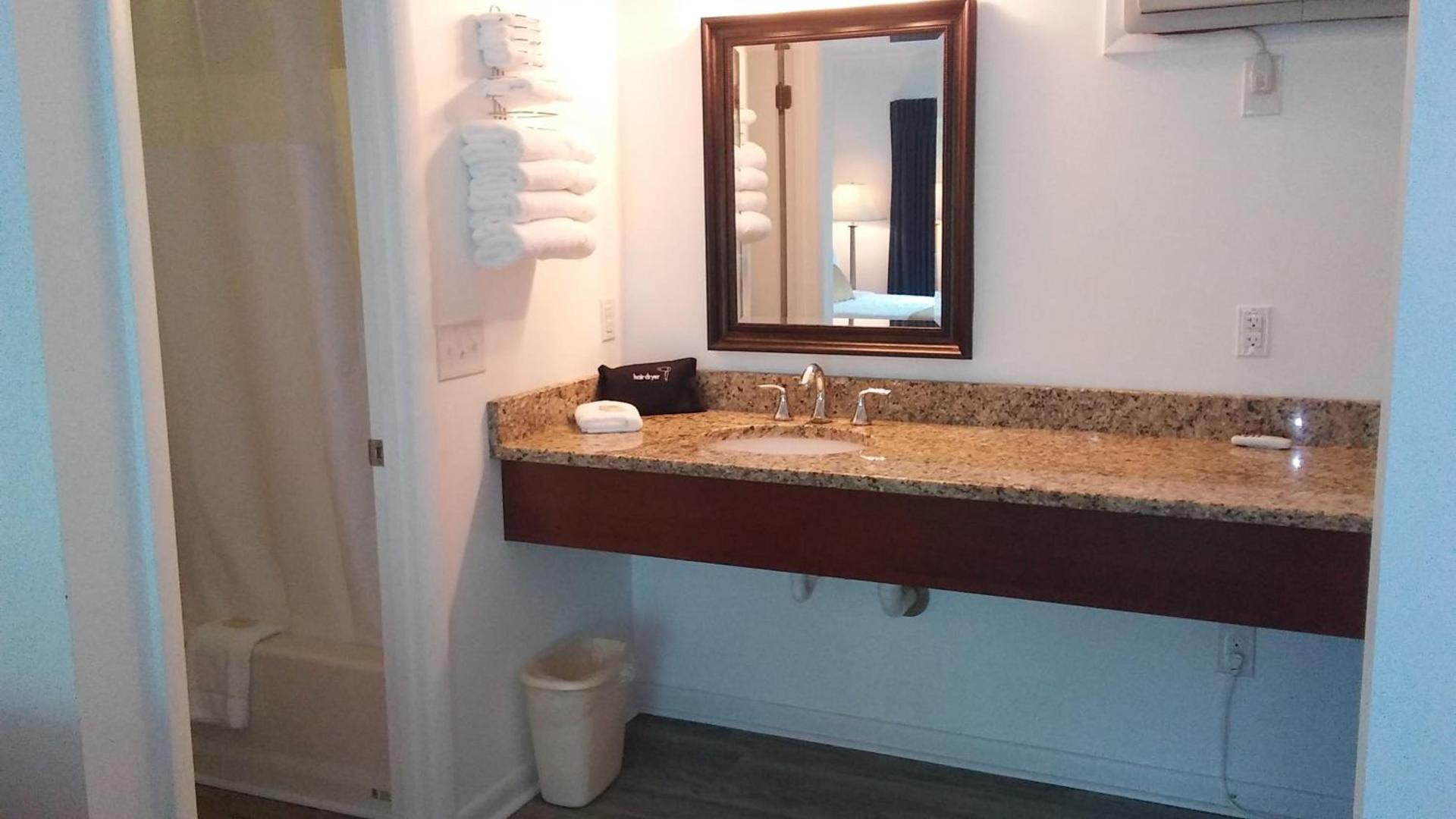 Sea Shell Motel photo 21