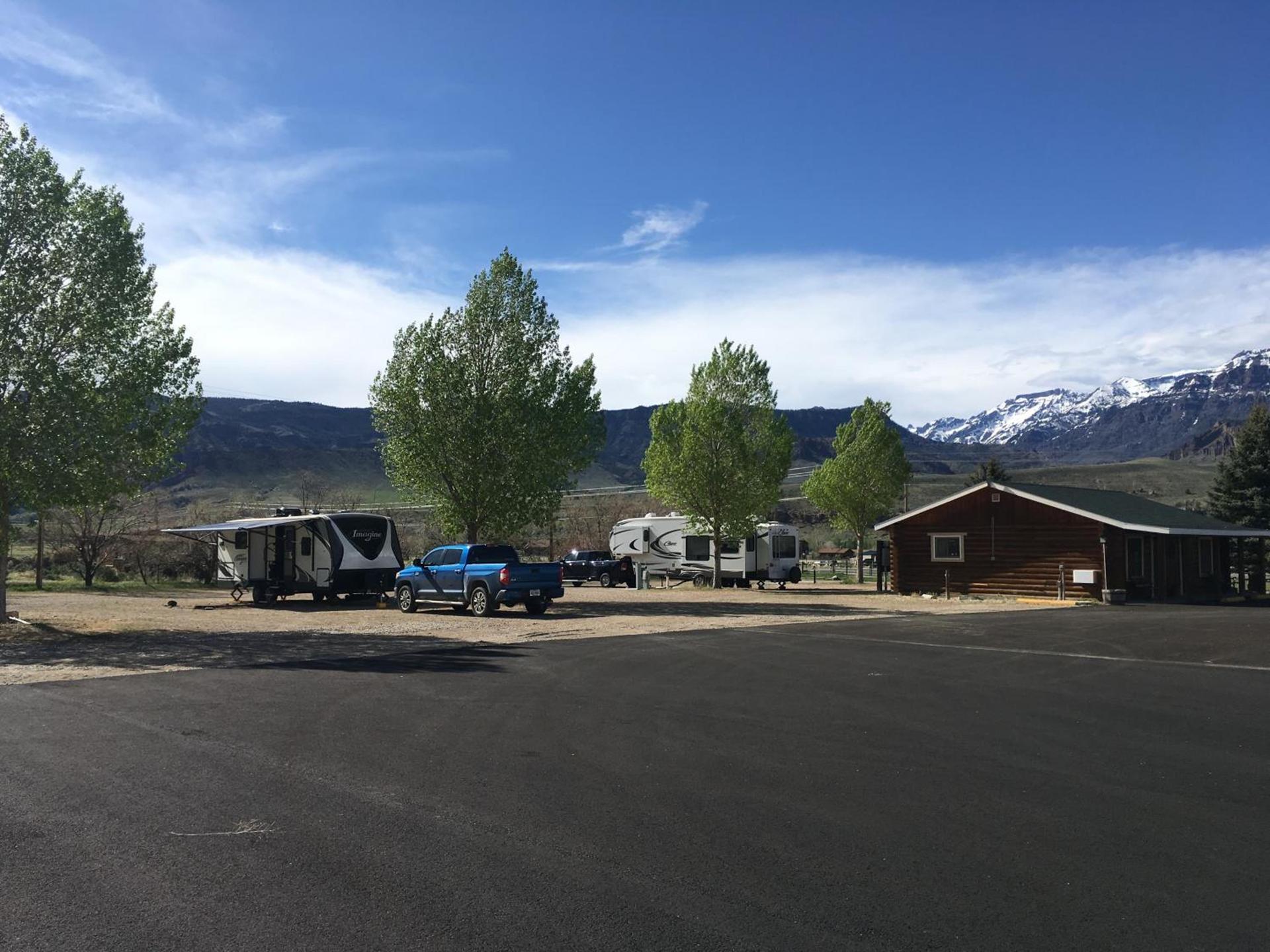 Green Creek Inn and RV Park photo 6