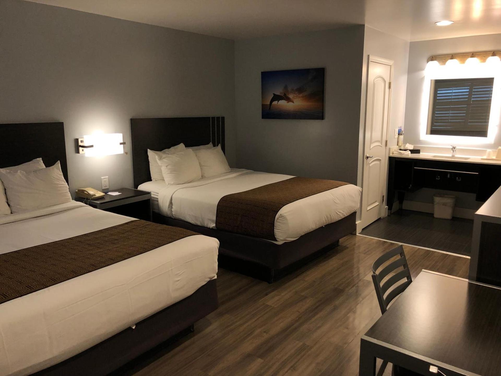 Pacific Inn Monterey photo 14