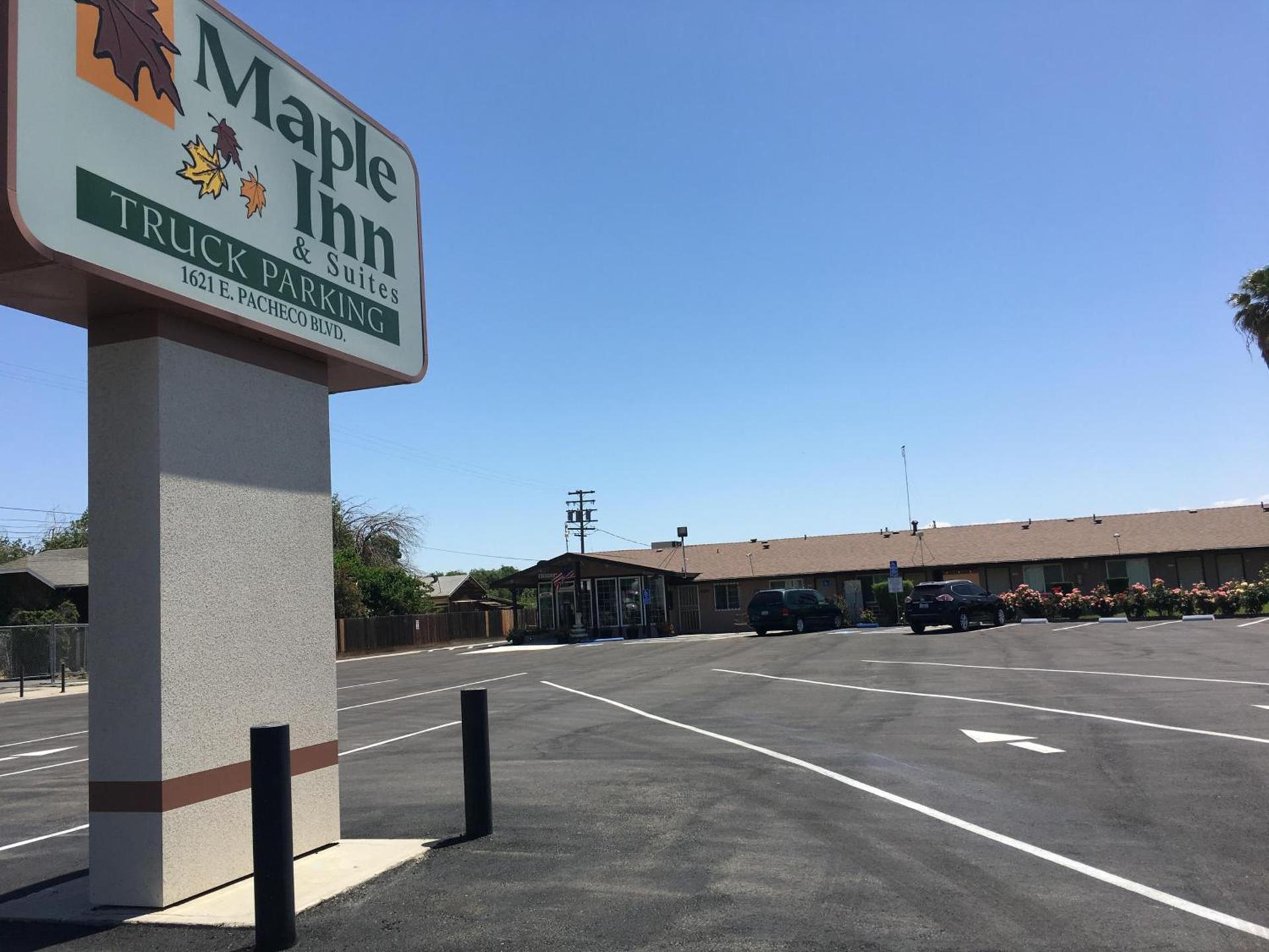 Maple Inn and Suites Los Banos photo 4