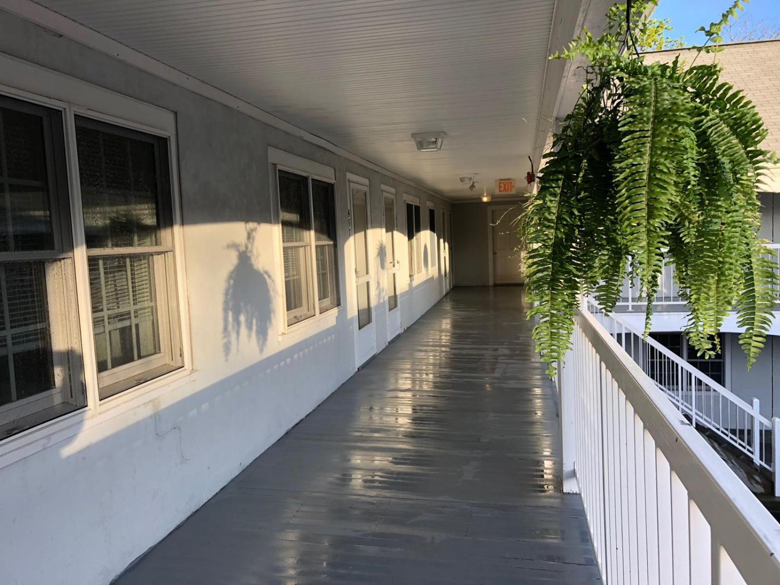 Hyannis Inn photo 63
