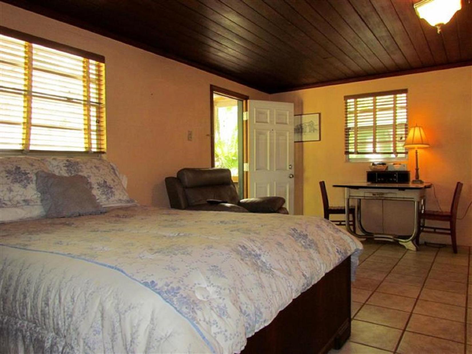 The Yearling Cabins photo 28