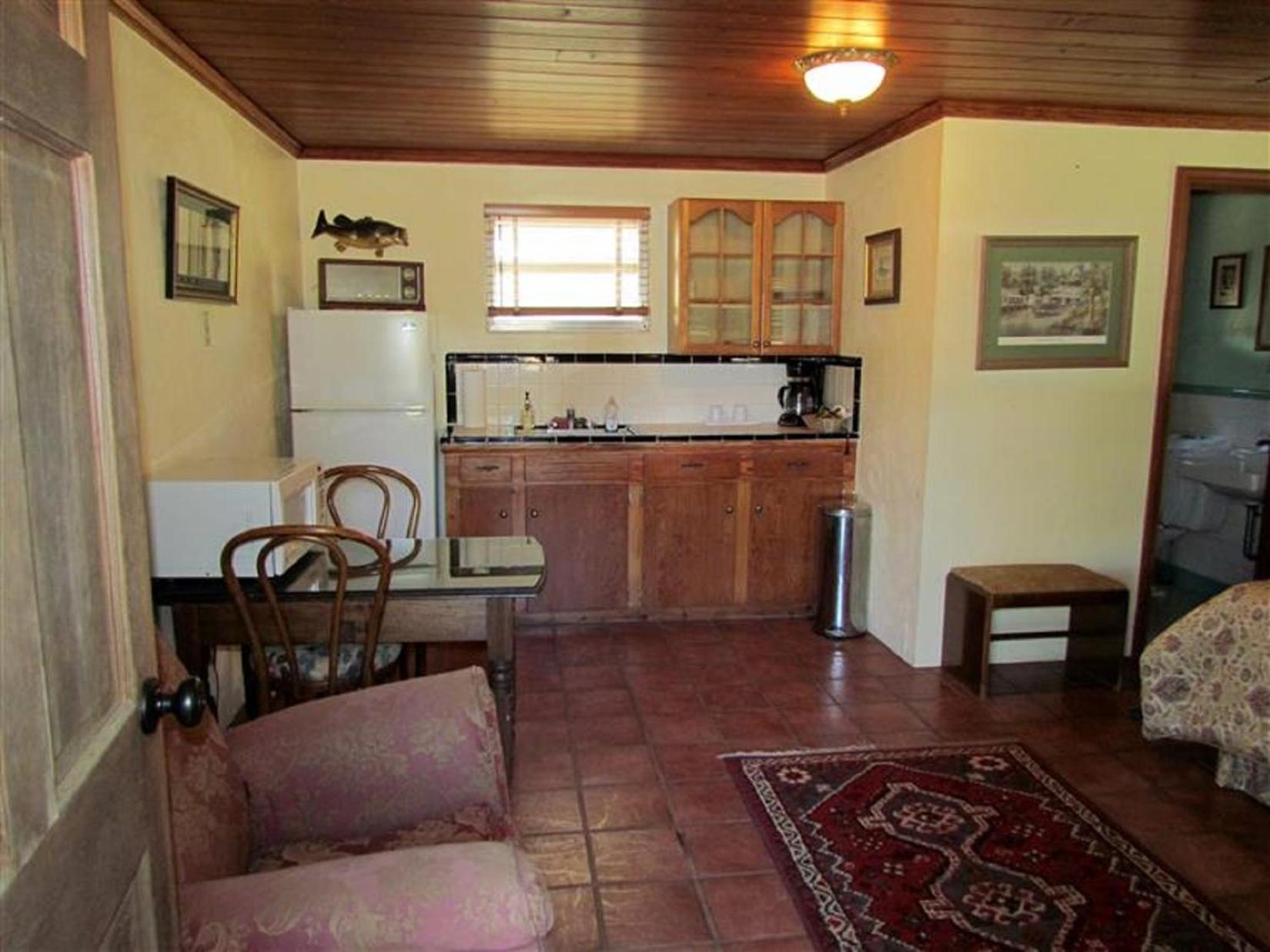 The Yearling Cabins photo 24