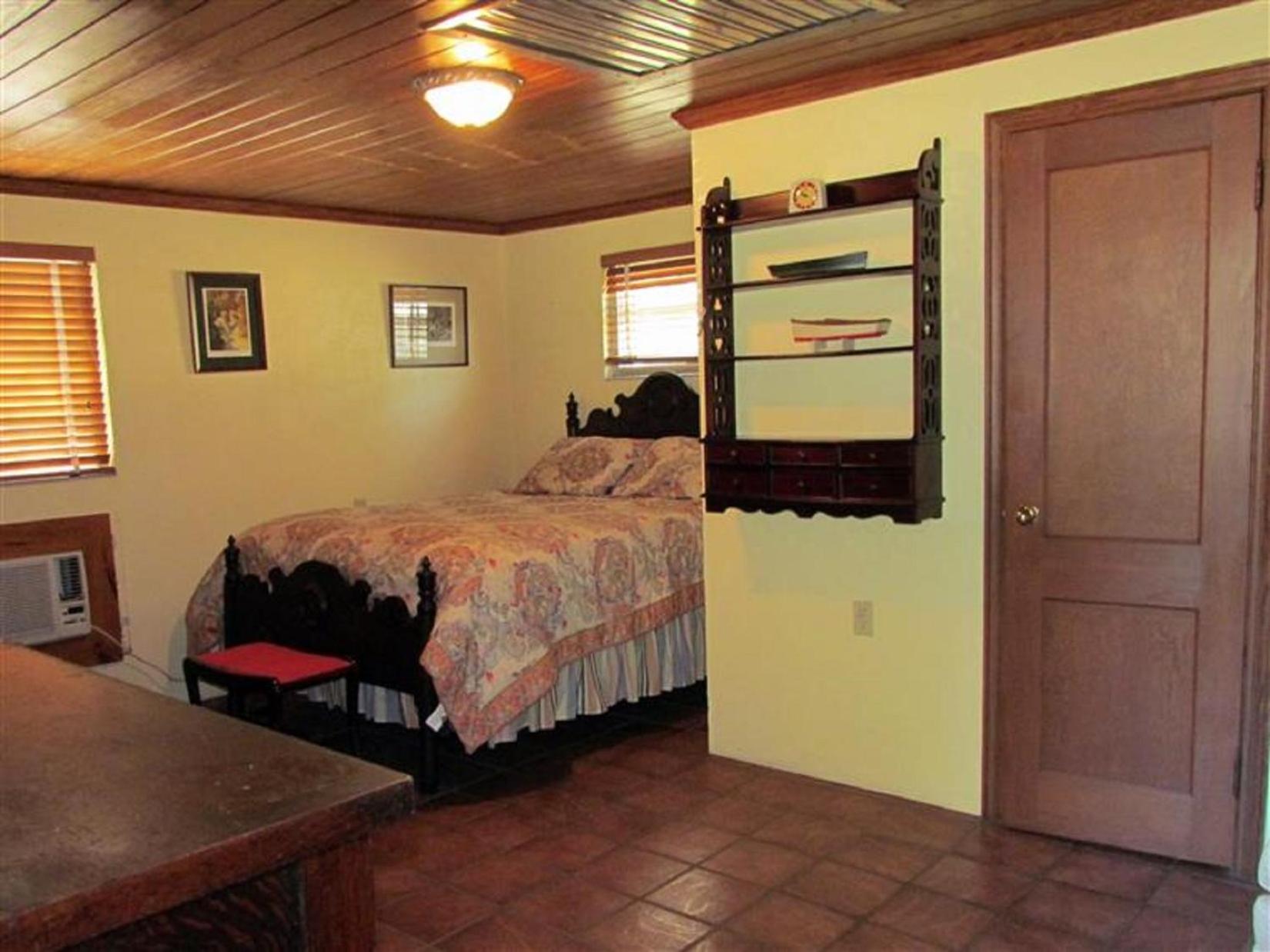 The Yearling Cabins photo 15