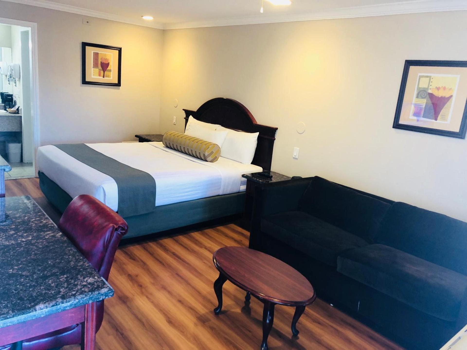 Dynasty Suites Hotel photo 17
