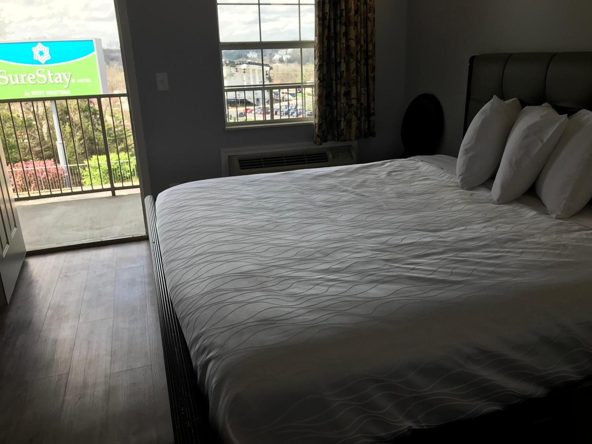 Apple Valley Inn Pigeon Forge photo 3