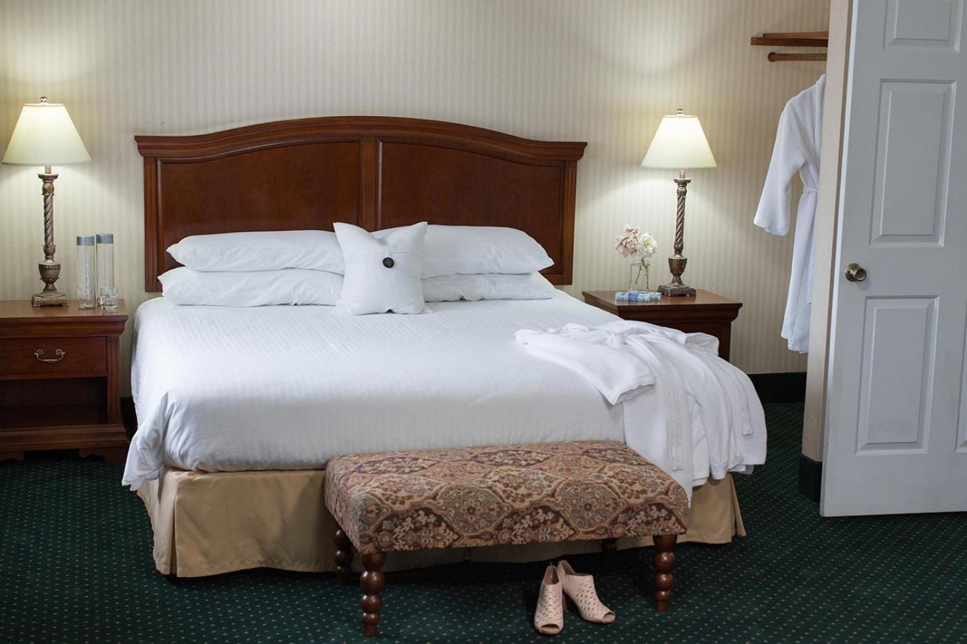 Rogue Regency Inn Medford Airport photo 3