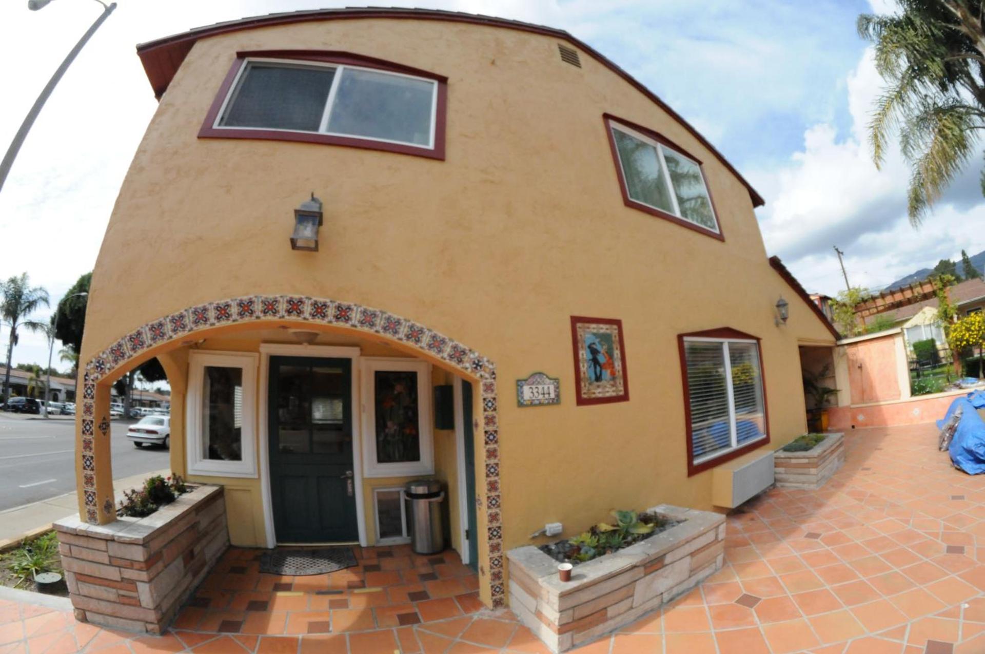 Oasis Inn and Suites photo 51