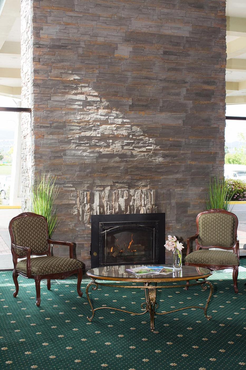 Rogue Regency Inn Medford Airport photo 18