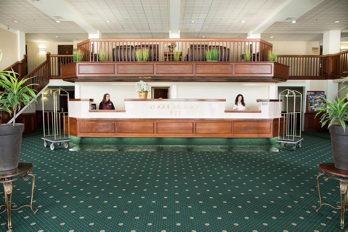 Rogue Regency Inn Medford Airport photo 20