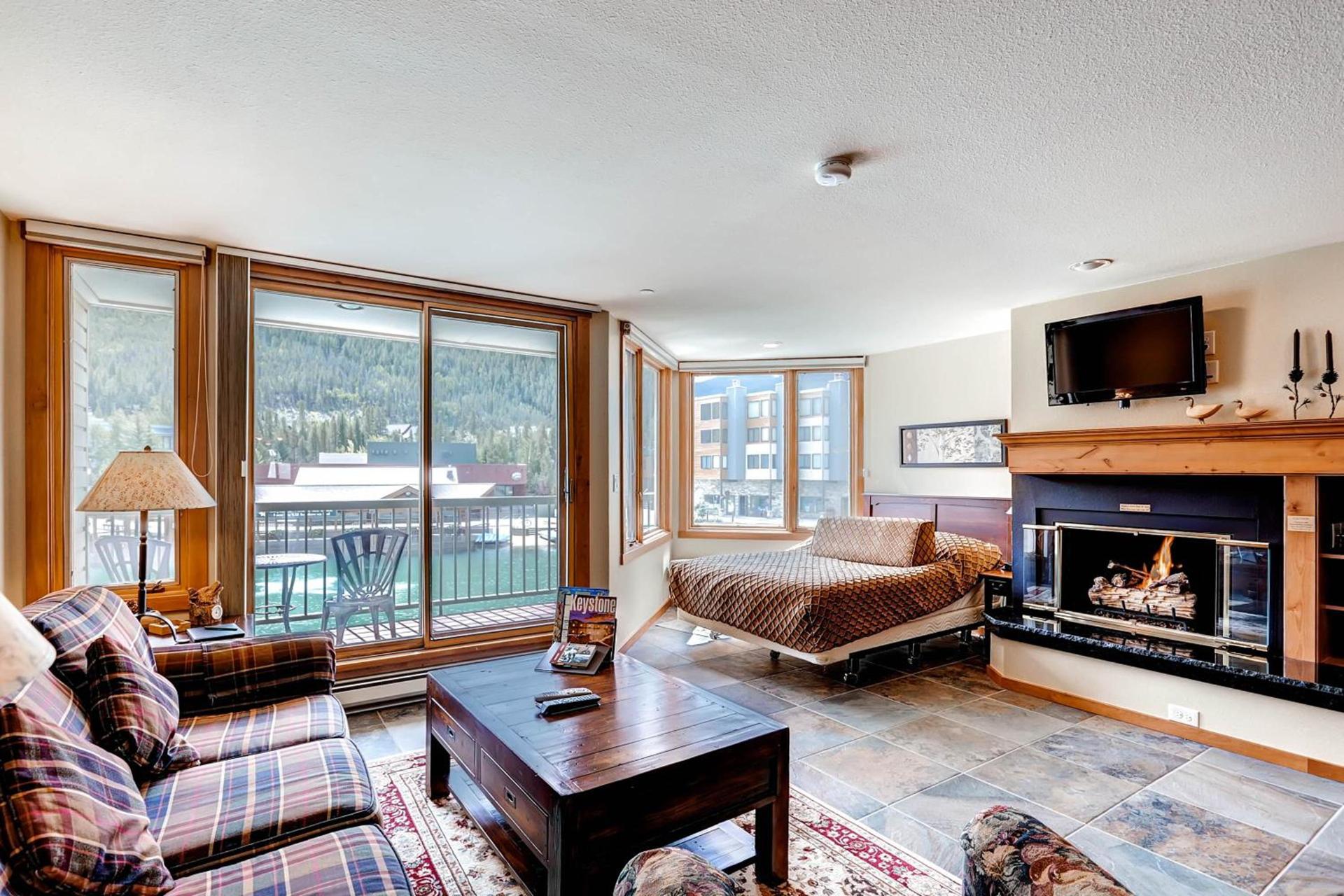 Lakeside Village by Vail Resorts photo 56