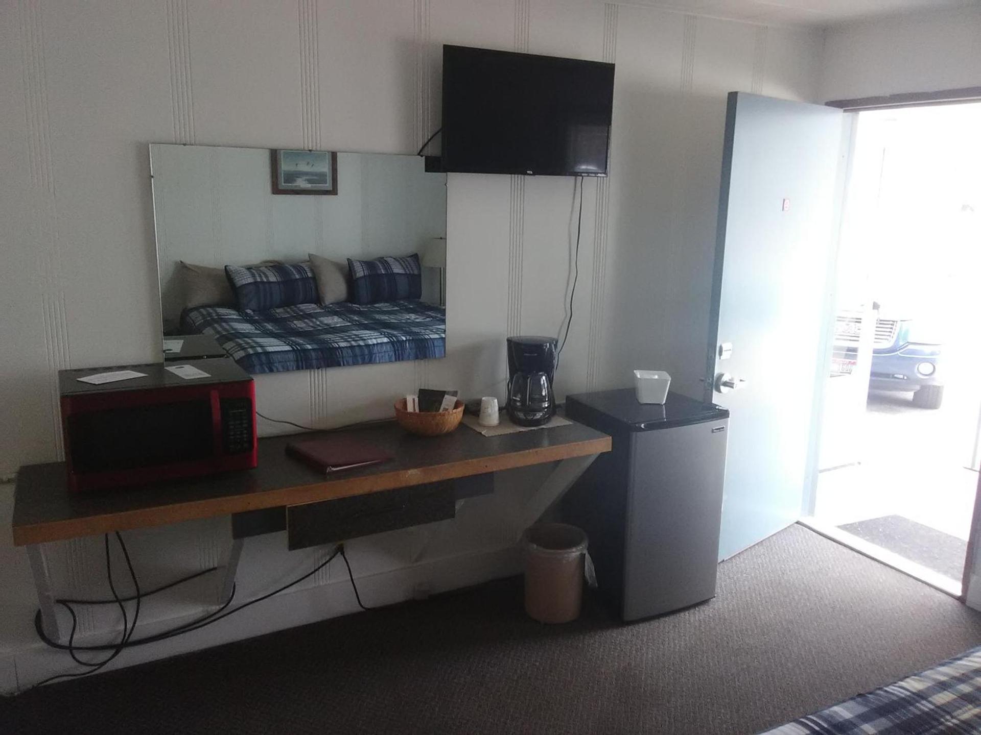 Trail Motel photo 19