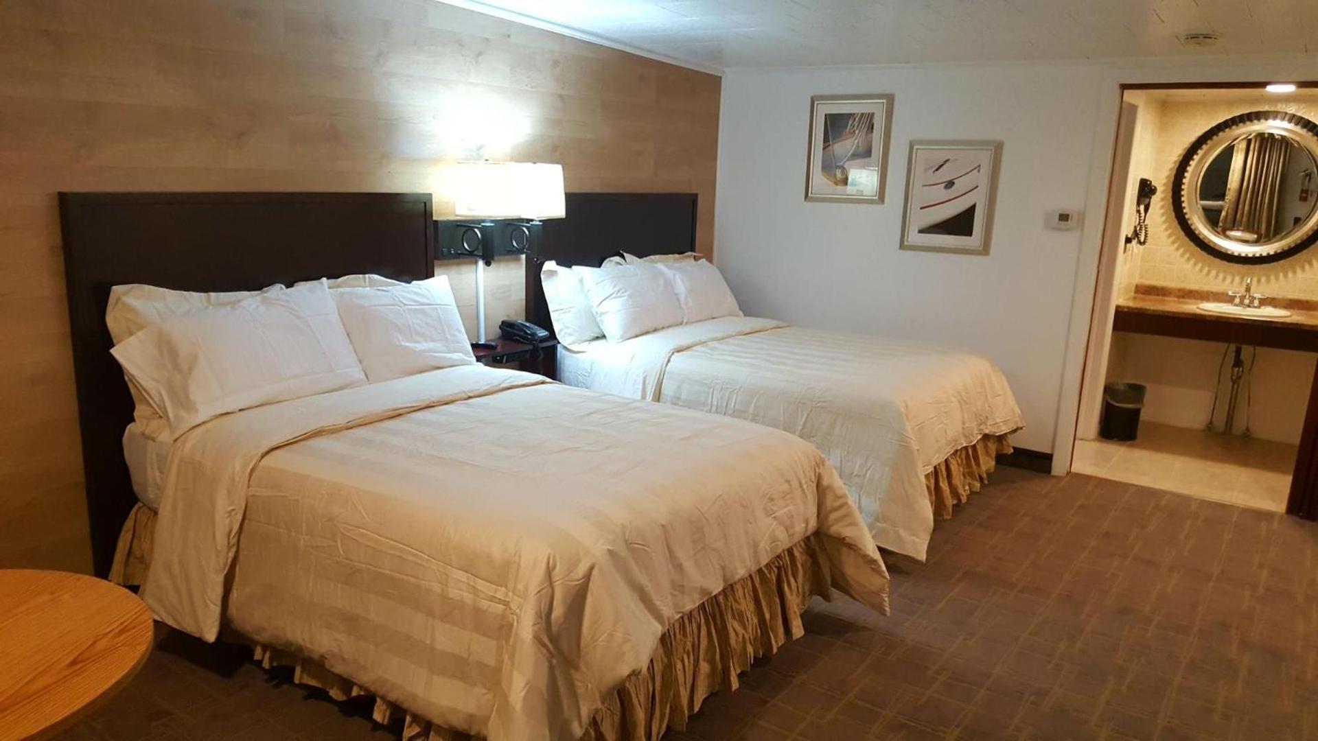 Stucco Lodge photo 10