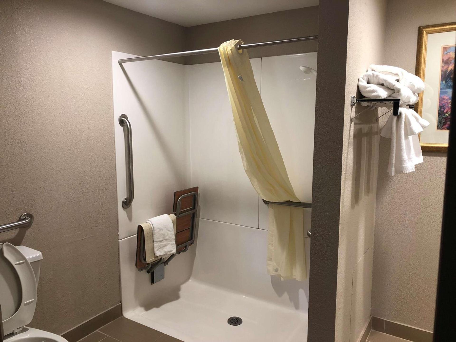 Best Western Gateway Adirondack Inn photo 21