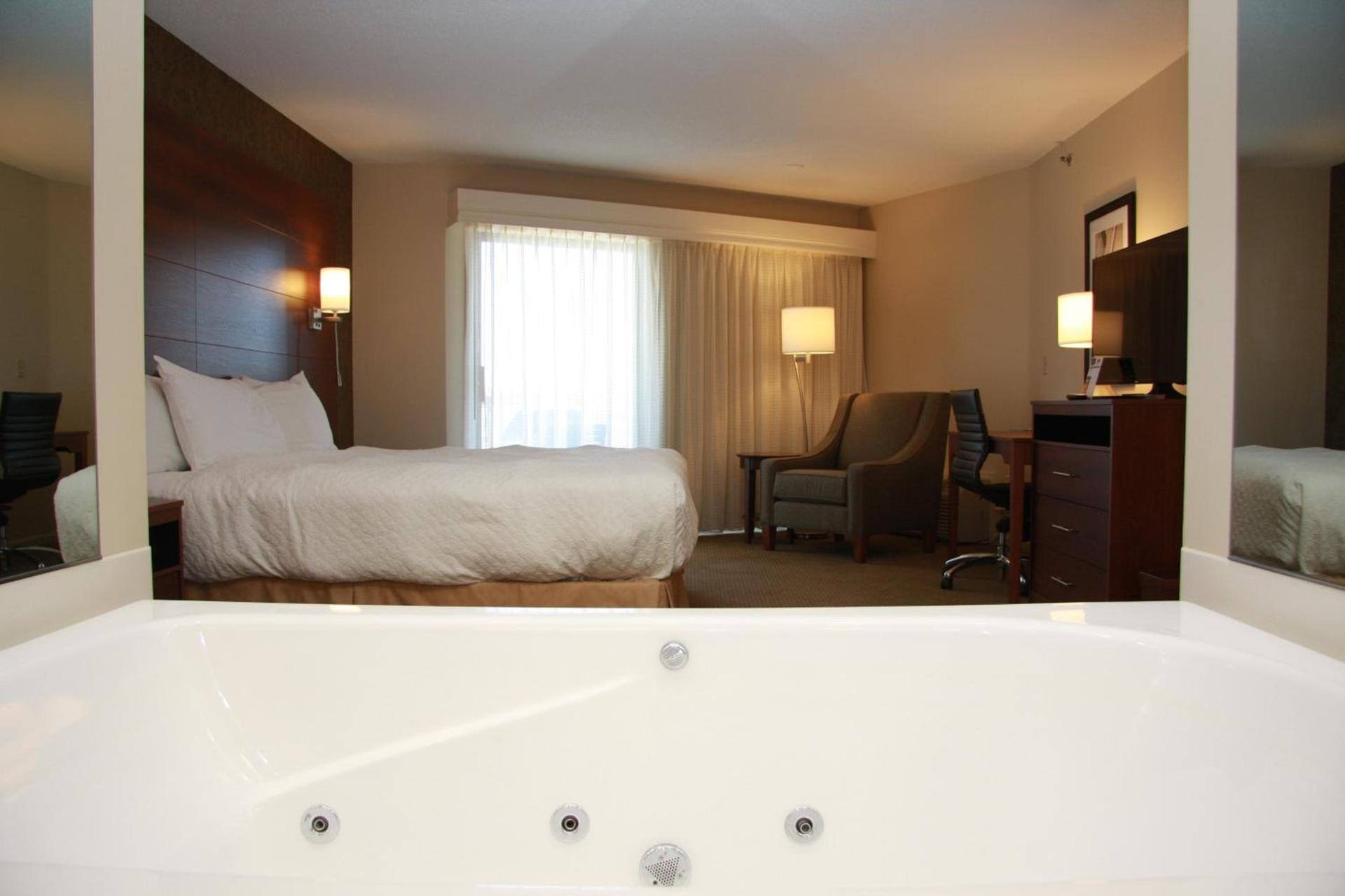 Budget Host Inn & Suites photo 14