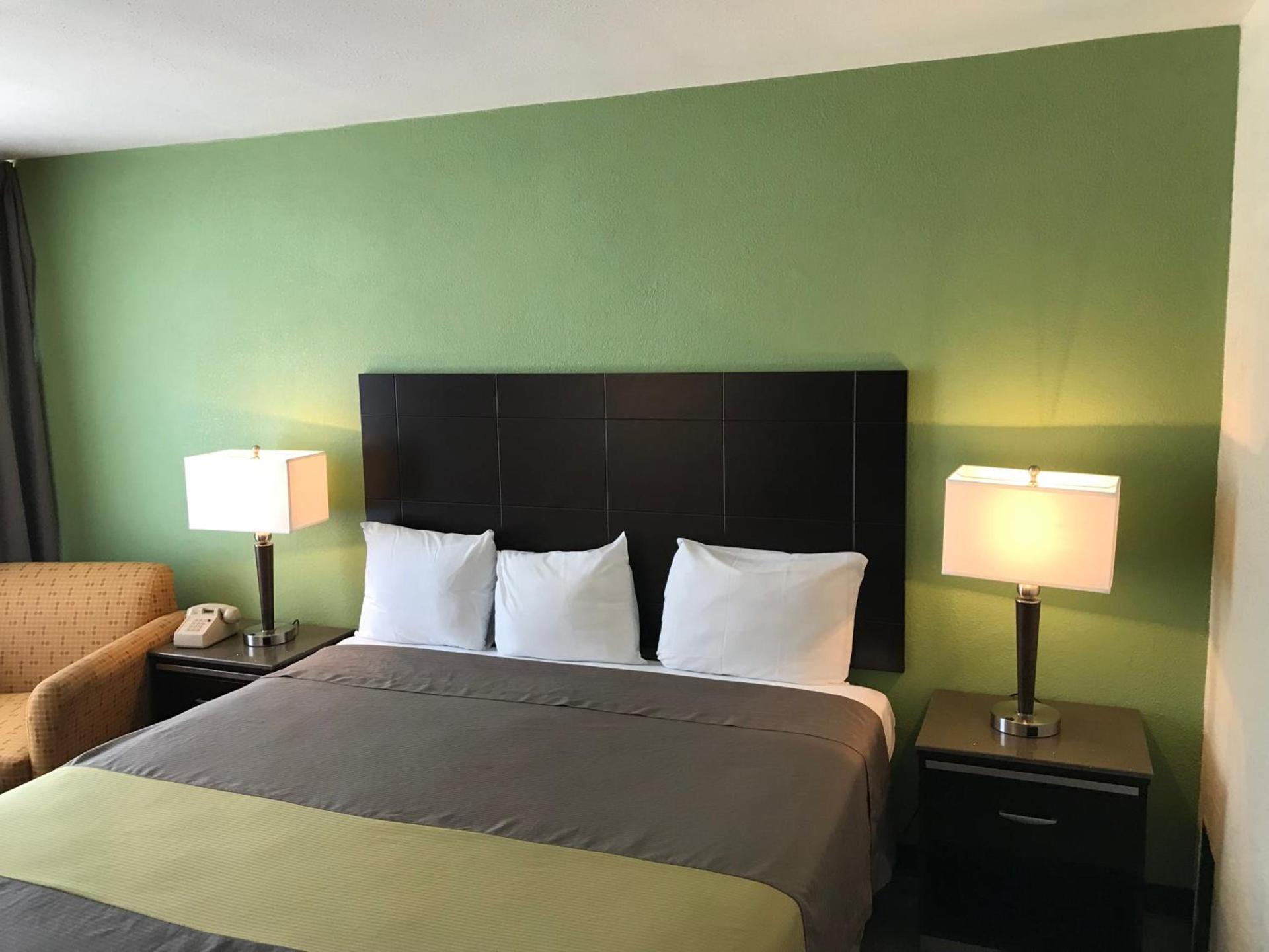 Inn Of Long Beach photo 16