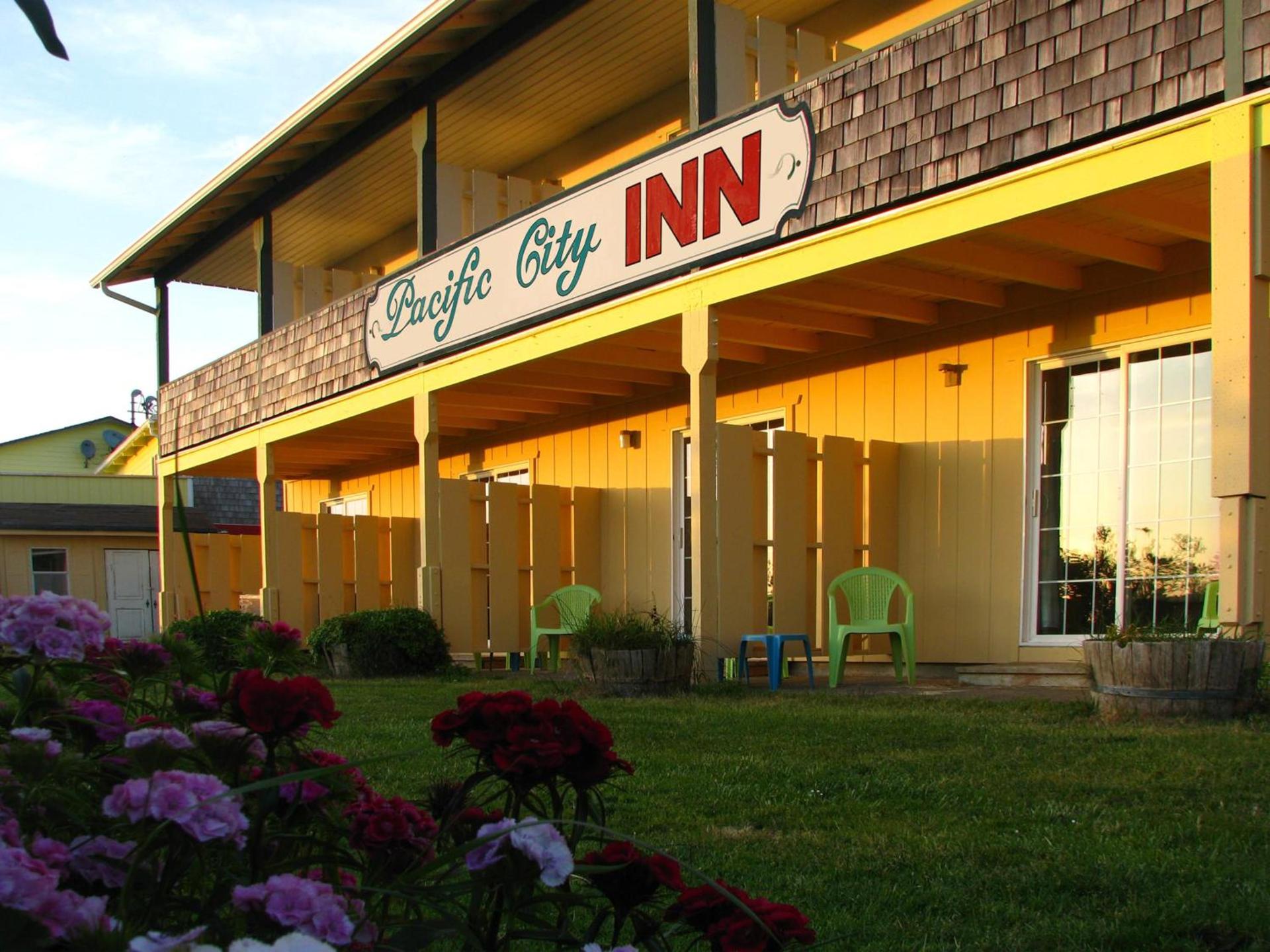 Pacific City Inn photo 3
