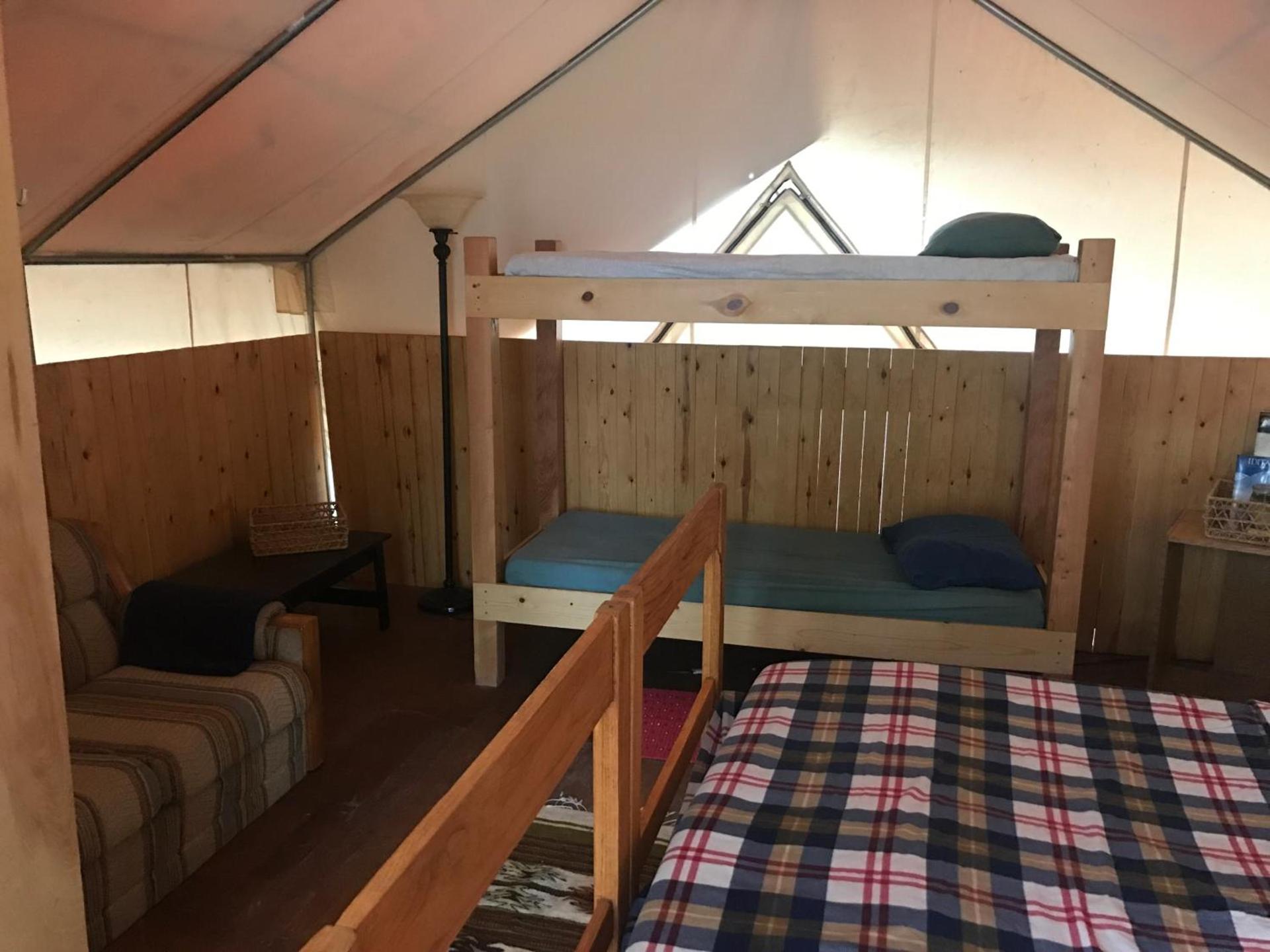 Sven's Basecamp Hostel photo 20
