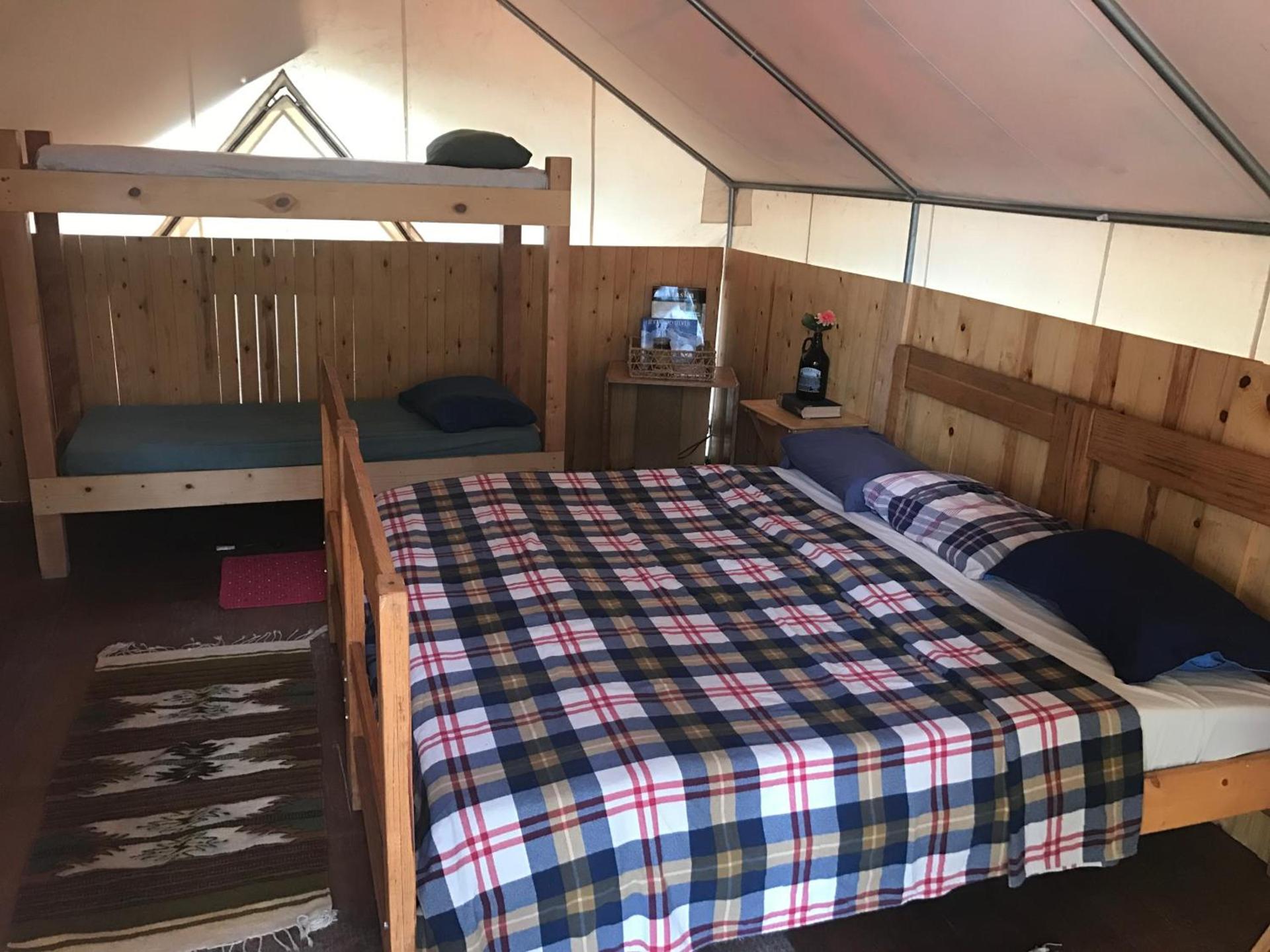 Sven's Basecamp Hostel photo 19