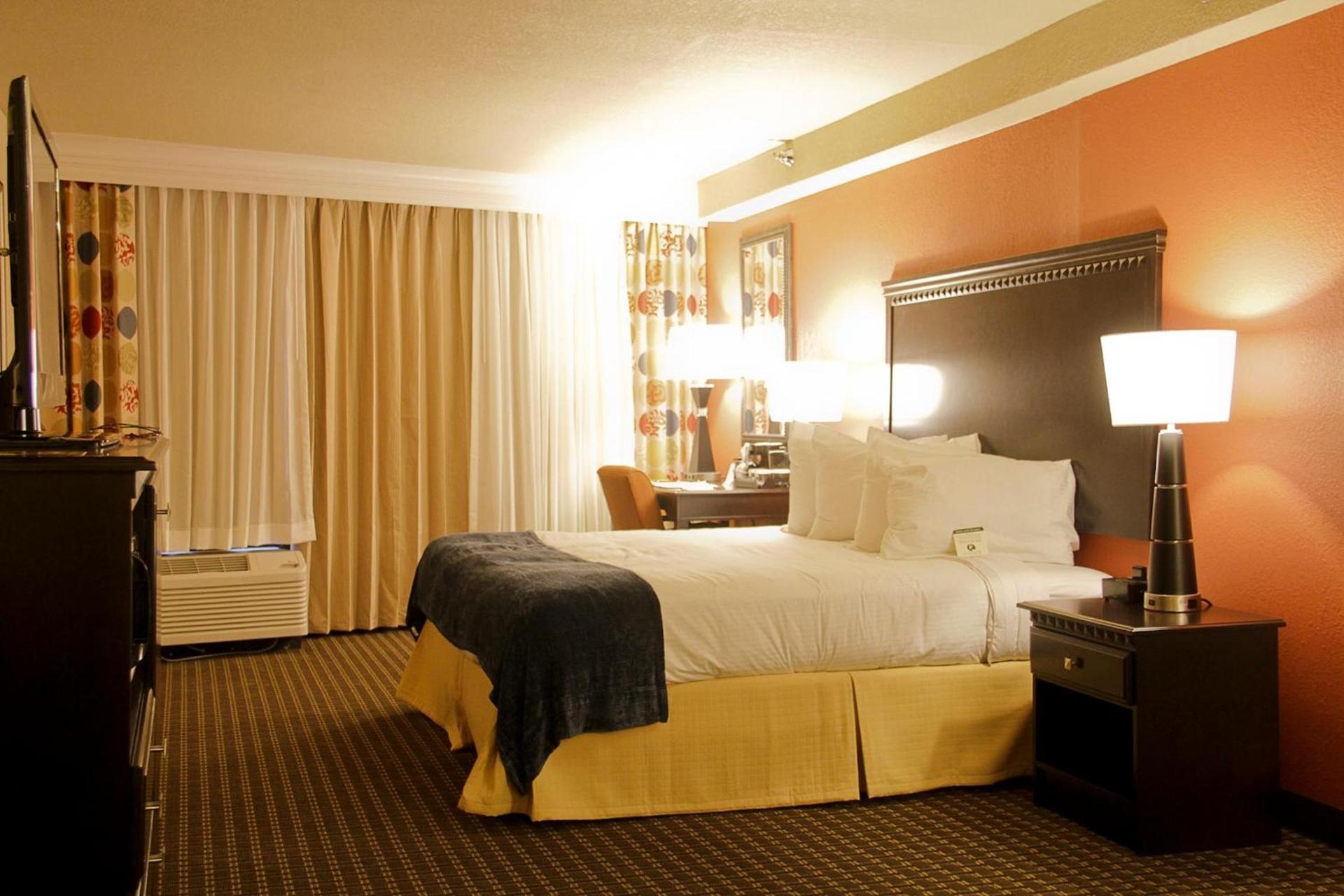 Decatur Conference Center and Hotel photo 17