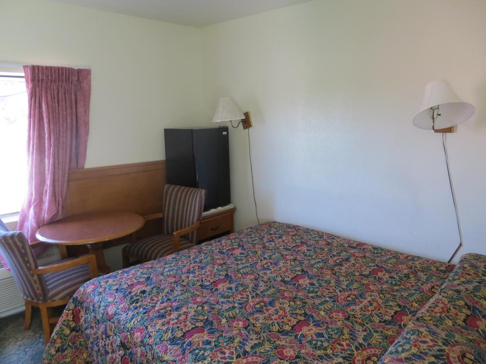 Bristol Motel photo 14