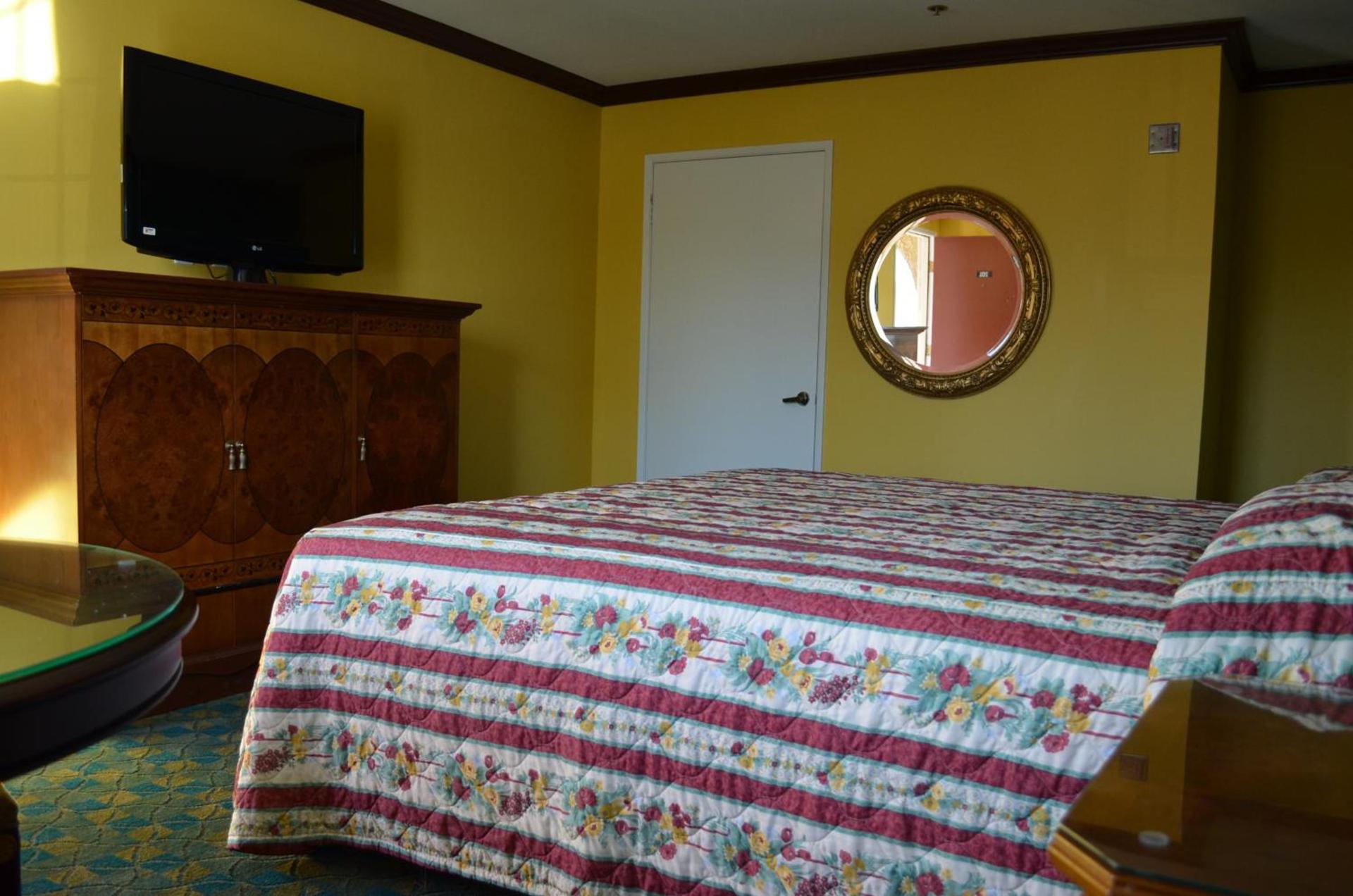Cloud 9 Inn LAX photo 22