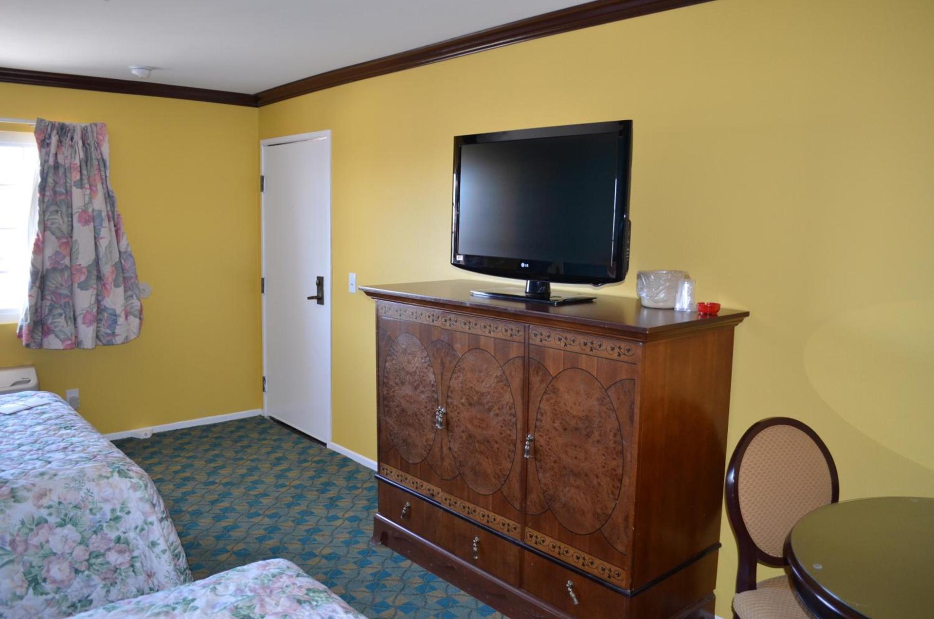 Cloud 9 Inn LAX photo 31
