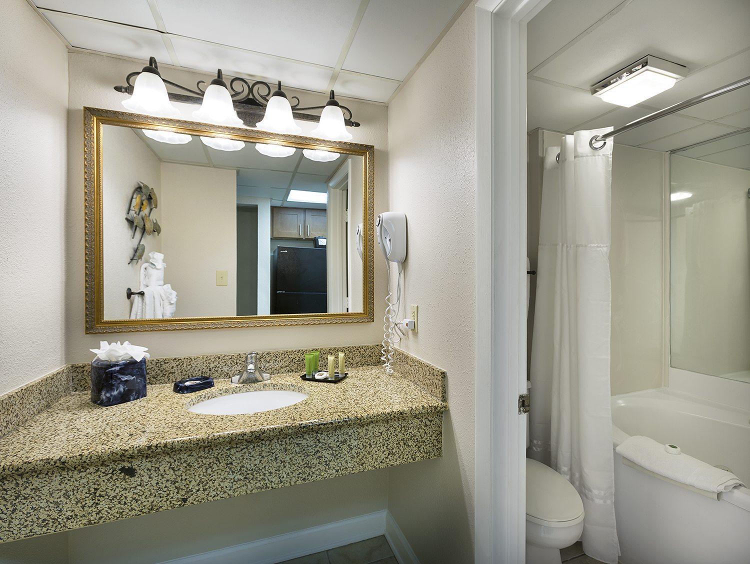 Sea Crest Oceanfront Resort photo 8