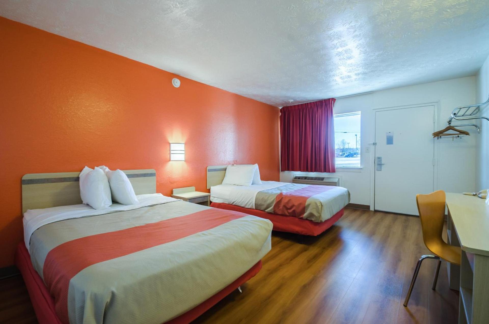 Motel 6-Commerce, GA photo 43