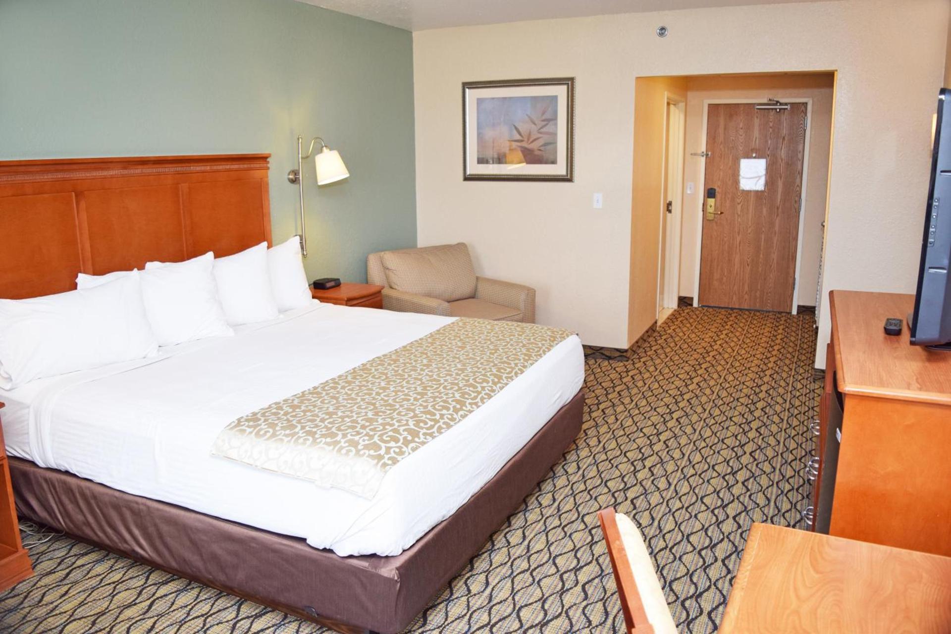Beachfront Hotel Houghton Lake photo 21