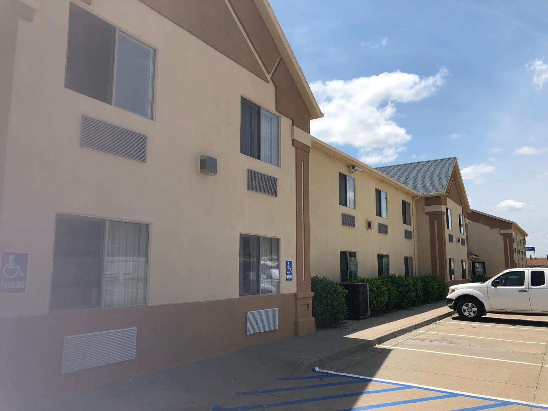 Quality Inn Dodge City photo 14